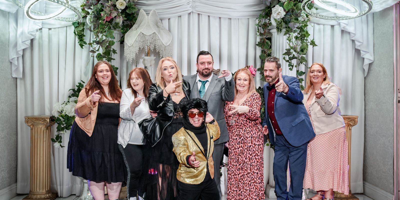 Mini Elvis Chapel Wedding