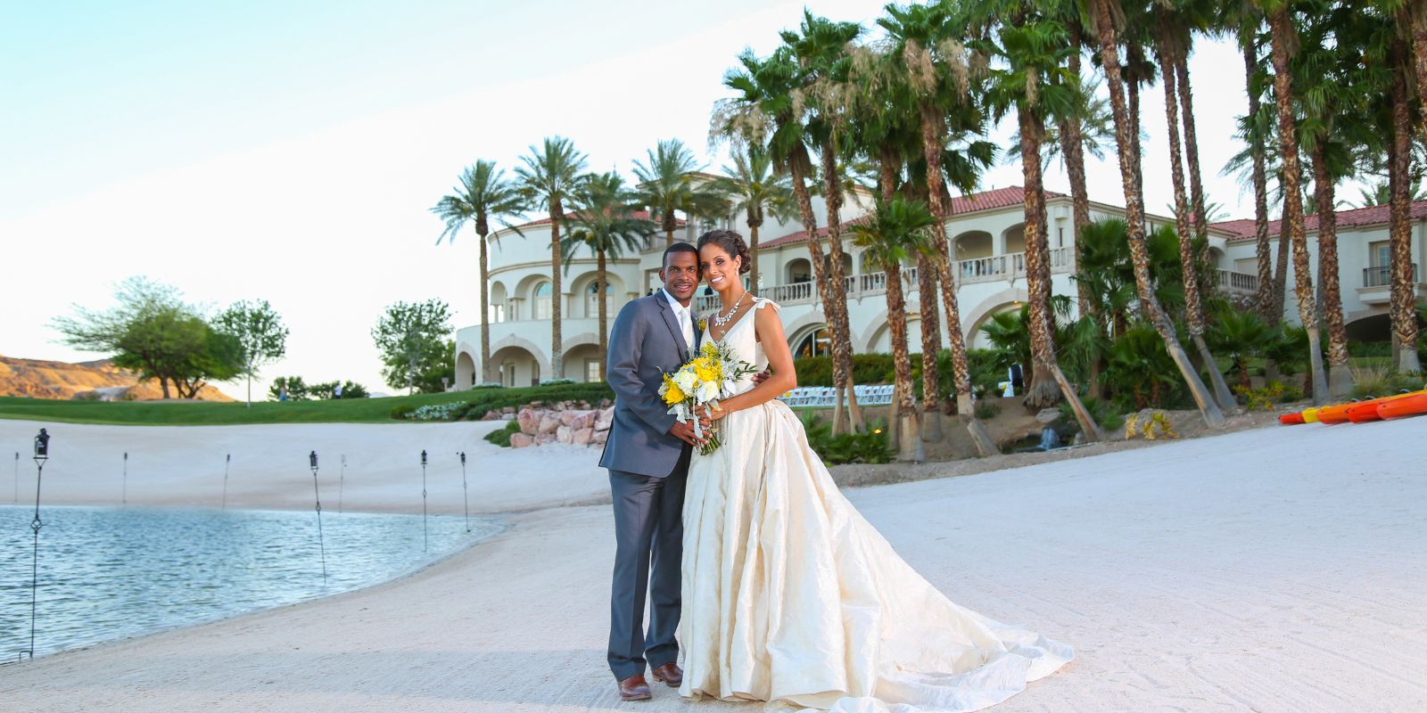 Poolside Wedding in Vegas